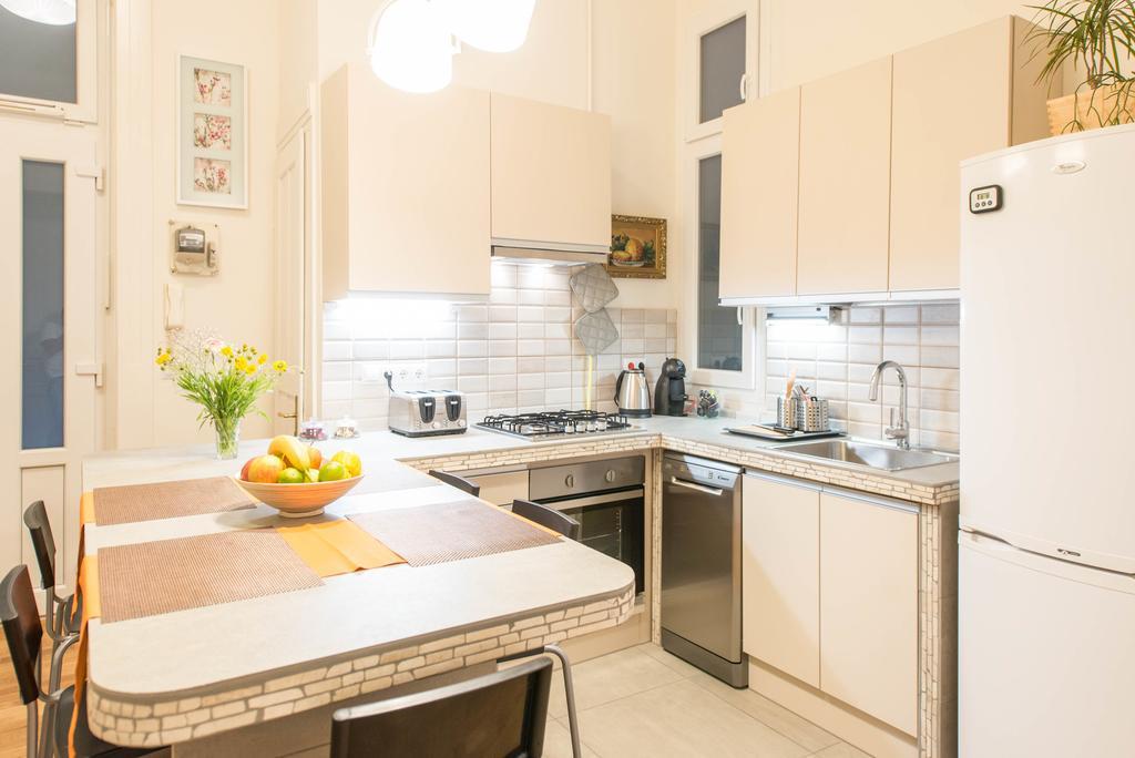 Apartament Api Flat Budapeszt Zewnętrze zdjęcie